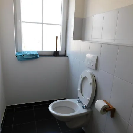 - Rauhenberg Apartament Wangels