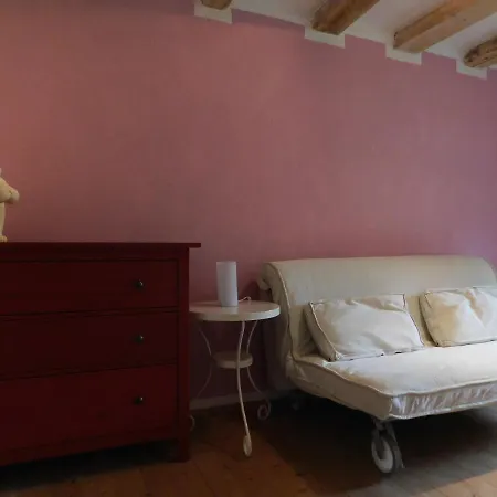 - Rauhenberg Apartment *